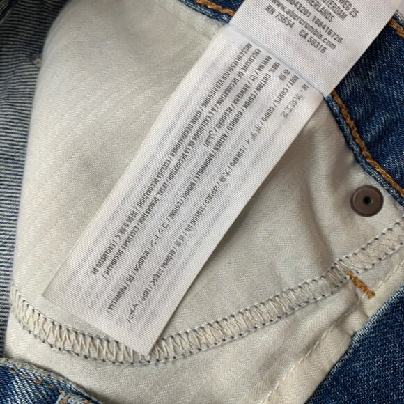 Abercrombie & Fitch Women Shorts 27 Blue Denim Mid Rise Boyfriend Distressed 3” - Picture 7 of 13